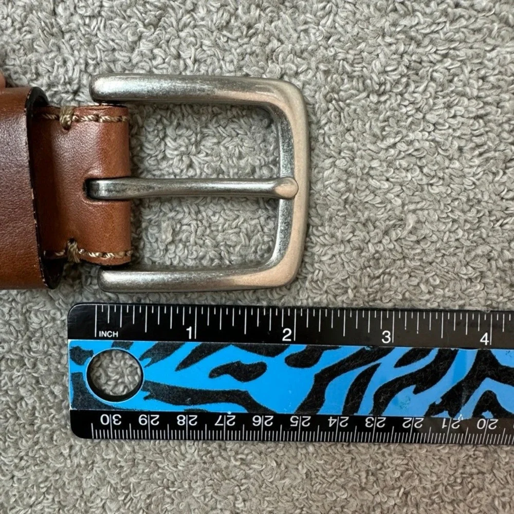 Fossil Mens Brown Leather Belt Size 44 MB1255 200 Contrast Stitch Silver Buckle